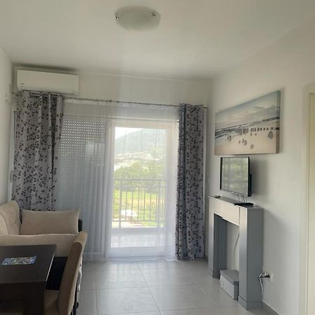 Kristina Apartments Tivat Extérieur photo