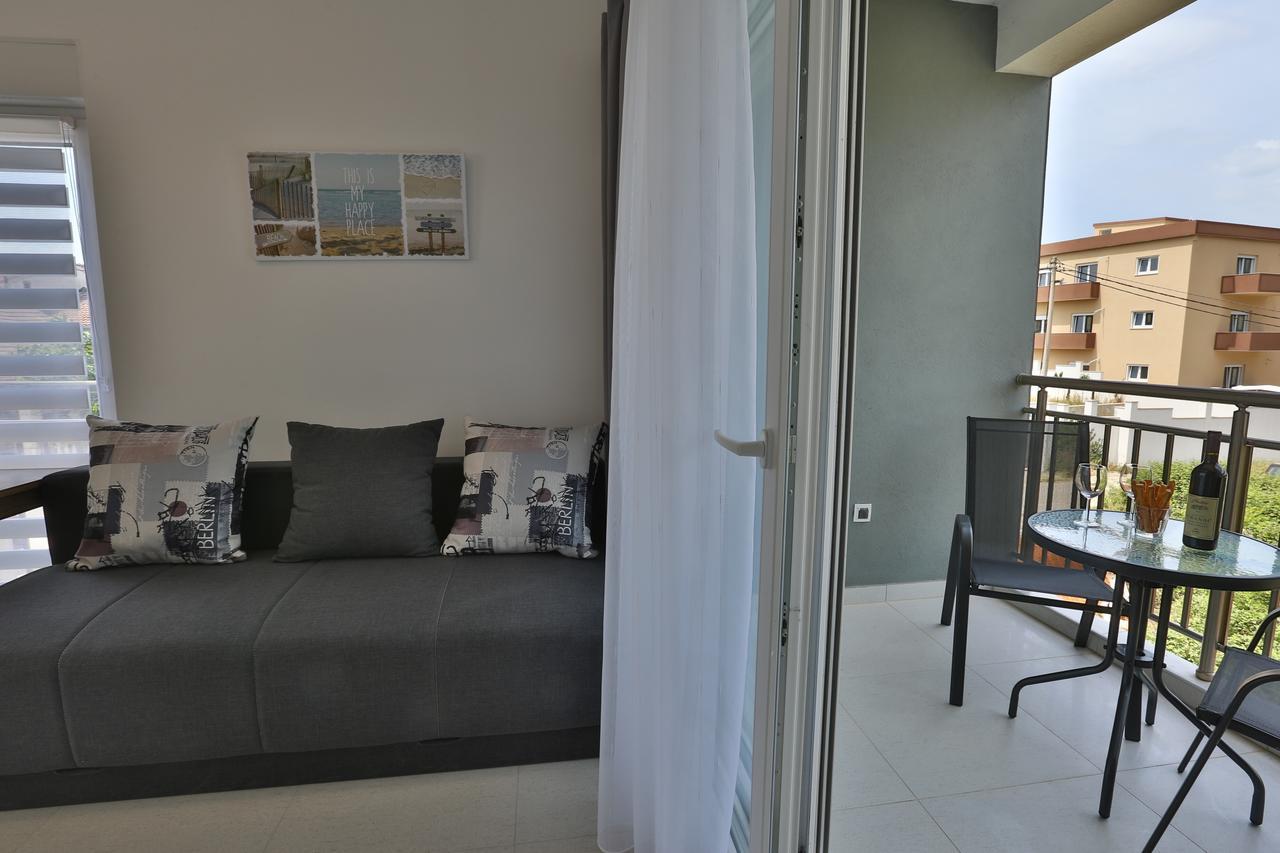 Kristina Apartments Tivat Extérieur photo