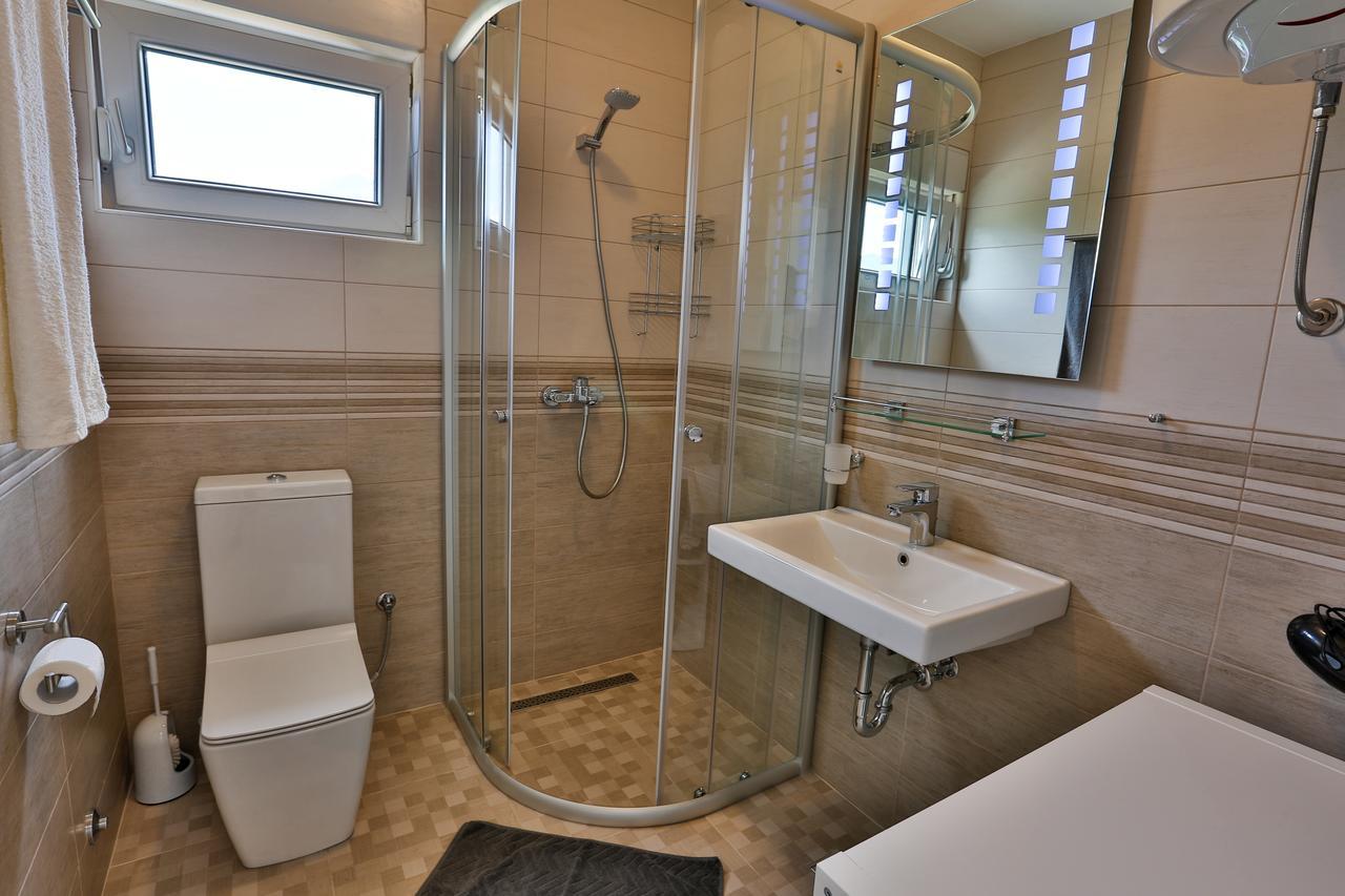 Kristina Apartments Tivat Extérieur photo