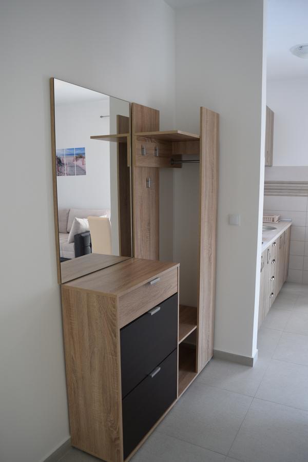 Kristina Apartments Tivat Extérieur photo