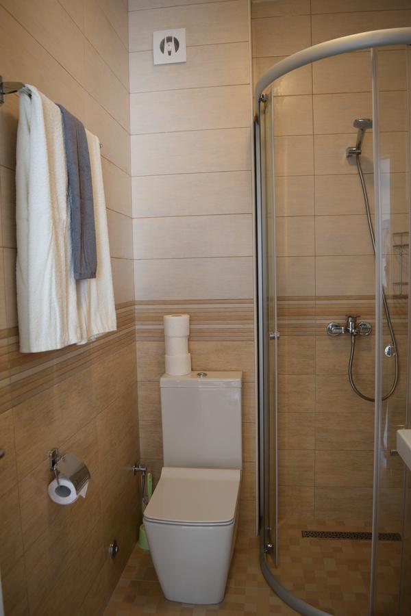 Kristina Apartments Tivat Extérieur photo