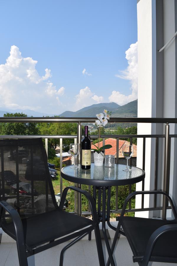 Kristina Apartments Tivat Extérieur photo